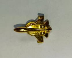 Gold Stealth Fighter Aircraft Lapel Pin Premium Angular Military Jet Brooch Pin for Air ForceAviation Professionals