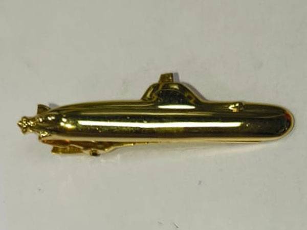 Gold Plated Submarine Lapel Pin – Navy SouvenirMaritime Collectible Badge