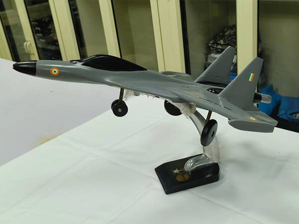 SU 30MKI Aircraft Model – Indian Air Force Multirole Fighter Jet Scale Replica