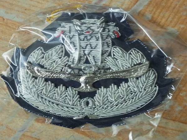Military Peak Cap BadgesIndian Army Air ForceNavy Officer Insignia